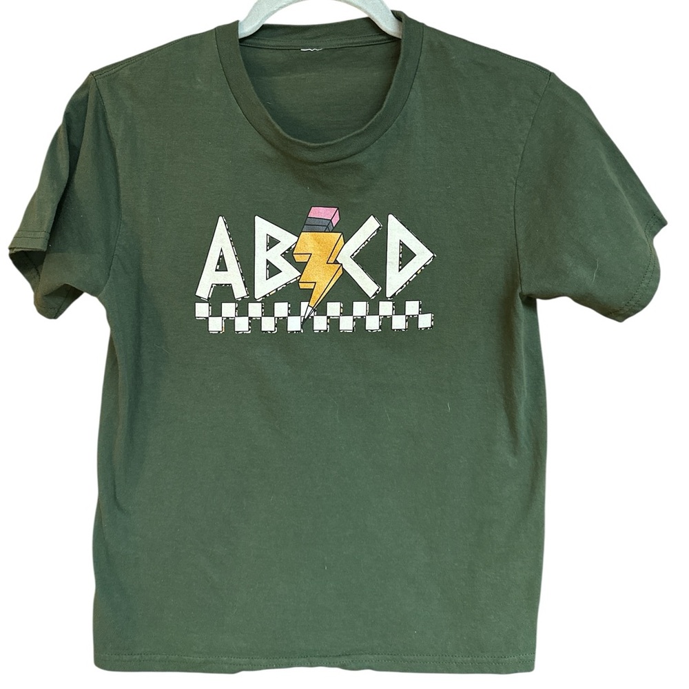 ABCD Lightening Bolt Pencil Back To School Army Green Crew Neck Tee Shirt YMed